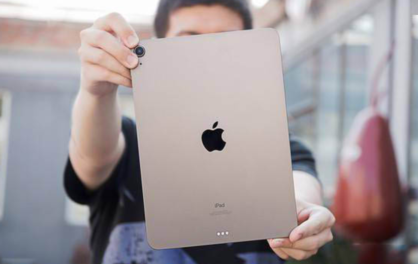 苏州工业园区iPad Air4换电池维点分享iPad Air4评测多少分以及iPad Air4怎么样